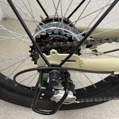 ２０インチ折り畳み自転車