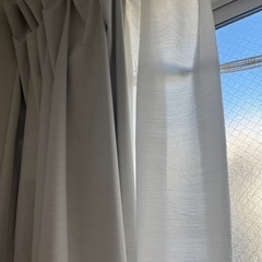 ニトリの遮光カーテンとドレープカーテン
