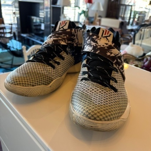 NIKE ナイキ Kyrie 2 カイリースニーカー シューズ バッシュ \