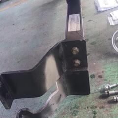 サン自動車工業　SUNAUTO　 ヒッチメンバー 日産セレナ用 C25.C26　中古