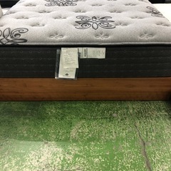 REGALIA ダブルベッド