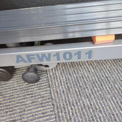 スポーツ フィットネス、トレーニング　ルームランナー　ロードランナー