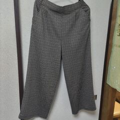 チェックウールパンツ¥300