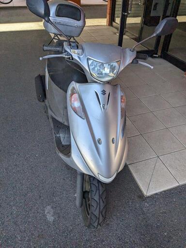 スズキ スクーター アドレスV125Gシルバー K6 2006年 屋根有りガレージ保管　オマケ付き