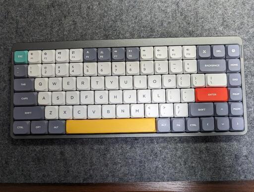 【美品】NuPhy Air75 茶軸 メカニカルキーボード