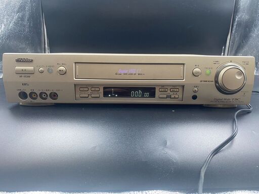 【決まりました】S-VHS ビデオデッキ ビクター VICTOR HR-VX200　動作確認済み(本体のみ)