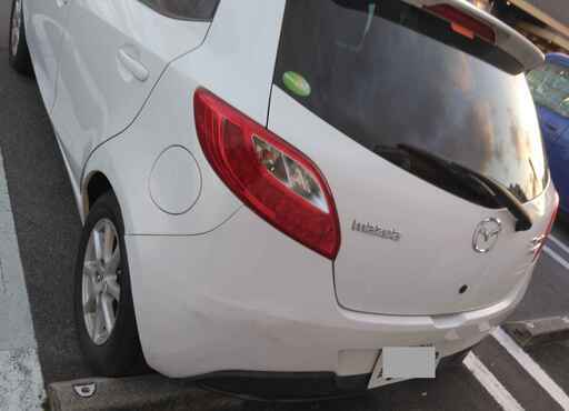 中古車 デミオ H23.9登録 車検R6.4.17迄