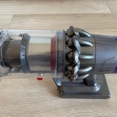 【価格交渉可】総額10万円以上　美品　ダイソンv11 SV14 付属品多数　クリーニング済みです！