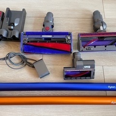 【価格交渉可】総額10万円以上　美品　ダイソンv11 SV14 付属品多数　クリーニング済みです！