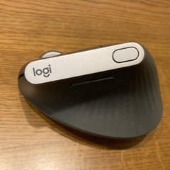 ワイヤレスマウス　logicool MX VERTICAL