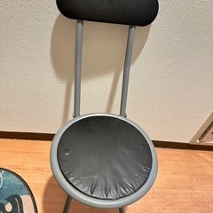 椅子(いす)