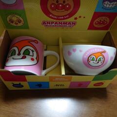 アンパンマン  ドキンちゃんの  マグ＆茶碗セット