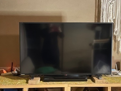 極美品　2023年製　Toshiba REGZA 40V34テレビ