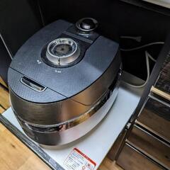 【1年使用の美品, 定価13万】ニトリ キッチンボード (Nポスティア120KB BK）