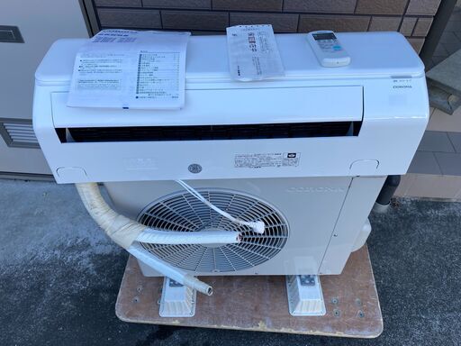 高年式　CORONA 2.2kwルームエアコン CSH-N2221RE9 2022年製 コロナ　#37298-1-06