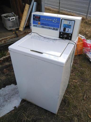 コインランドリー、サンヨー洗濯機、乾燥機セット、ジャンクとします