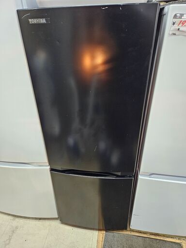 リサイクルショップどりーむ荒田店 No9600　お買い得品♪　２ドア冷蔵庫　東芝　高年式2022年製！　※トビラに傷・冷凍パーツ一部パーツなし(´;ω;｀)