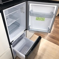 安心の動作保証つき】高年式！SHARP(シャープ)の2ドア冷蔵庫のご