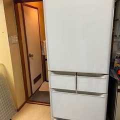 【2019年製】日立401L  5ドア冷凍冷蔵庫　R-S40K 2019年製】日立401L 5ドア冷凍冷蔵庫 R-S40K