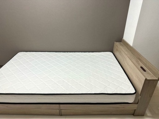 【急募】セミダブルベッド売ります