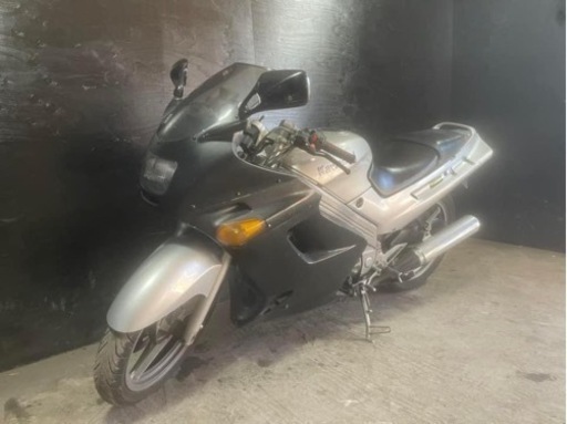 ★支払総額10.8万円★始動動画あり♪走行テスト済み！ カワサキ ZZR250 EX250H 激安250ccMT車両入荷！2本だしマフラー！初めての方も！ツーリングに♪