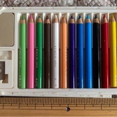 ミニチュア色鉛筆