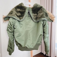 美品 ALPHA INDUSTRIES N-2B フライトジャケット/Mサイズ