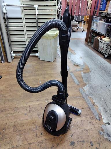 J306★小キズ使用感★紙パック掃除機★HITACHI★CV-KP300G★2019年製