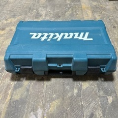makita 充電式タッカー　ST312D 18V