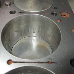 MB-113SLエンジン-シリンダーボーリング他内燃機業務