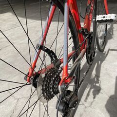 快適な通勤・通学に最適なロードバイクを出品します！ 非常に使い勝手の良い、入門車としては申し分のない１台!!　