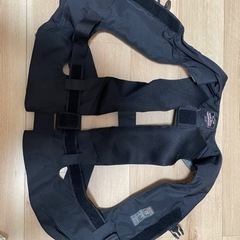 【ほぼ新品】乗馬用エアバッグプロテクター　ヒットエアー