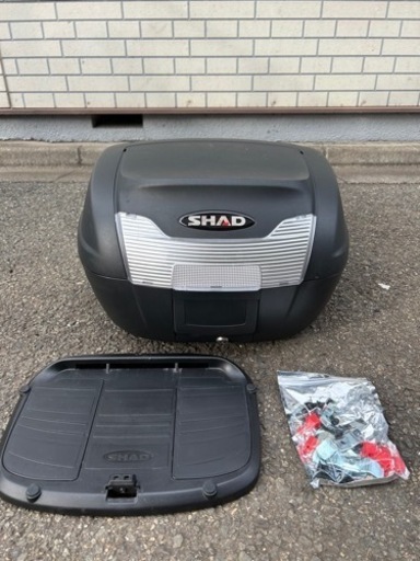 SHAD（シャッド） バイク トップケース リアボックス SH40 無塗装ブラック インキー無し キーレス フルフェイス収納 40L