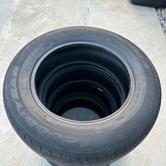 【EfficientGrip】グッドイヤー　205/65R16 4本