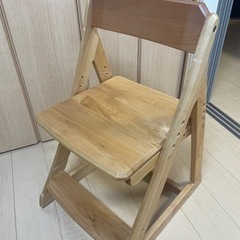 ニトリ　学習椅子