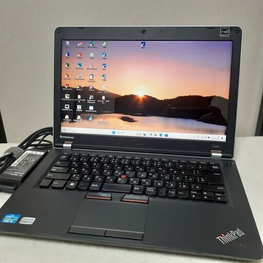 【お取引中です】lenovo　ThinPad　14インチ　i5　8GB　SSD（256）　カメラ　Wi-Fi　Bluetooth　マルチ　Windows11　23H2