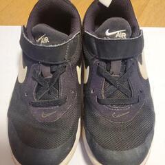 NIKE AIR　スニーカー