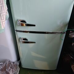 【ネット決済・配送可】アイリスプラザ　レトロ　冷蔵庫　冷蔵庫