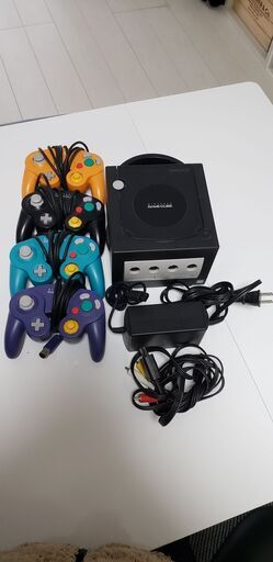 任天堂ゲームキューブ　(値段交渉有)