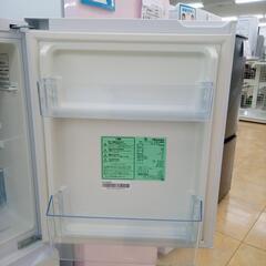 ★ジモティ割あり★ Hisence 冷蔵庫 135L ２２年製 ／クリーニング済み OJ3781 ☆ジモティ割あり☆ Hisence 冷蔵庫 135L 22年製 ／クリーニング済み