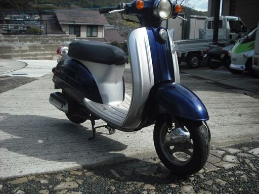 レトロなバイク SUZUKI Verde ヴェルデ (CA1MA) ダーク ブルー SUZUKI