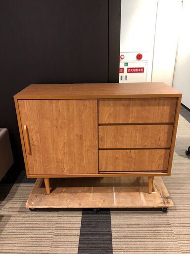 【展示品・未使用品】サイドボード 日本製 収納 キャビネット 可動棚 木目調 参考価格52,990円自社配送時代引き可※現金、クレジット、スマホ決済対応※