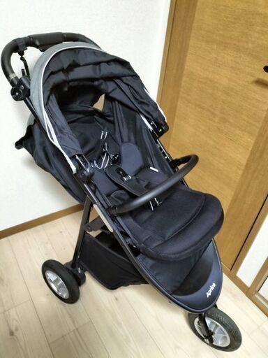 【値下げ】アップリカ　スムーヴプレミアム 　3輪　ベビーカー