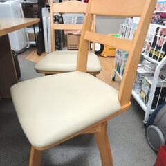 4人掛けダイニングセット 幅120㎝ 回転椅子タイプ ニトリ ベージュ系 イス4