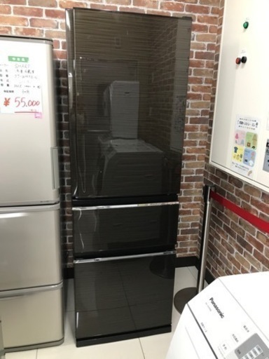 冷凍冷蔵庫、365リットル、2019年
