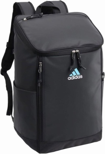新品未使用✨雑誌掲載品❤️ アディダス　リュックサック A3サイズ収納可 PC収納 30L