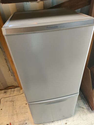 Panasonic　冷凍冷蔵庫　138L  2018年製　NR-B14AW-S