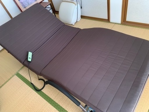 ★電動ベッド★介護ベッド、折りたたみベッド、電動リクライニングベッド★値下げしました！