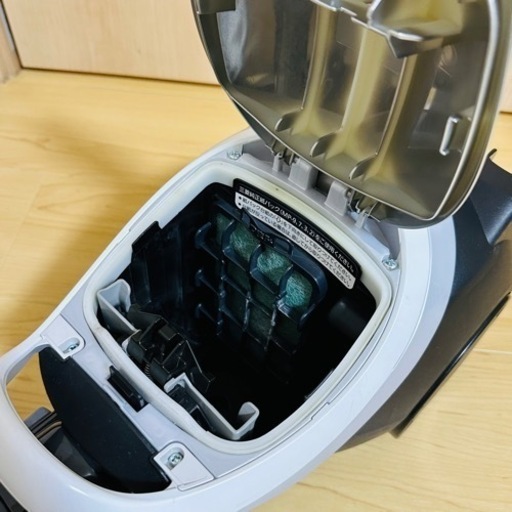 三菱電機 紙パック キャニスター 掃除機 Be-K TC-GD2X-W 展示品】三菱電機