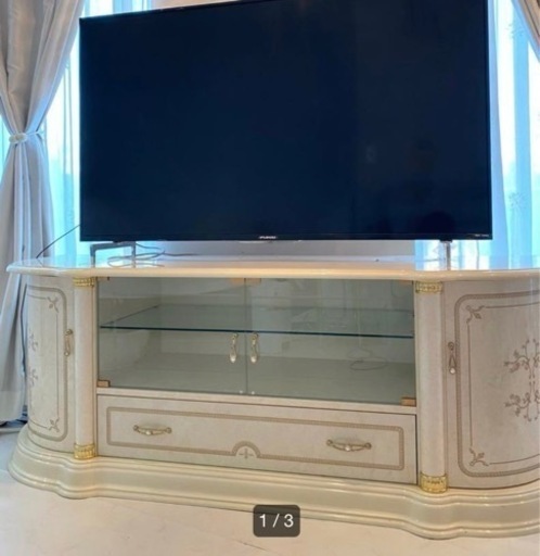 サルタレッリ　フローレンス　テレビボード